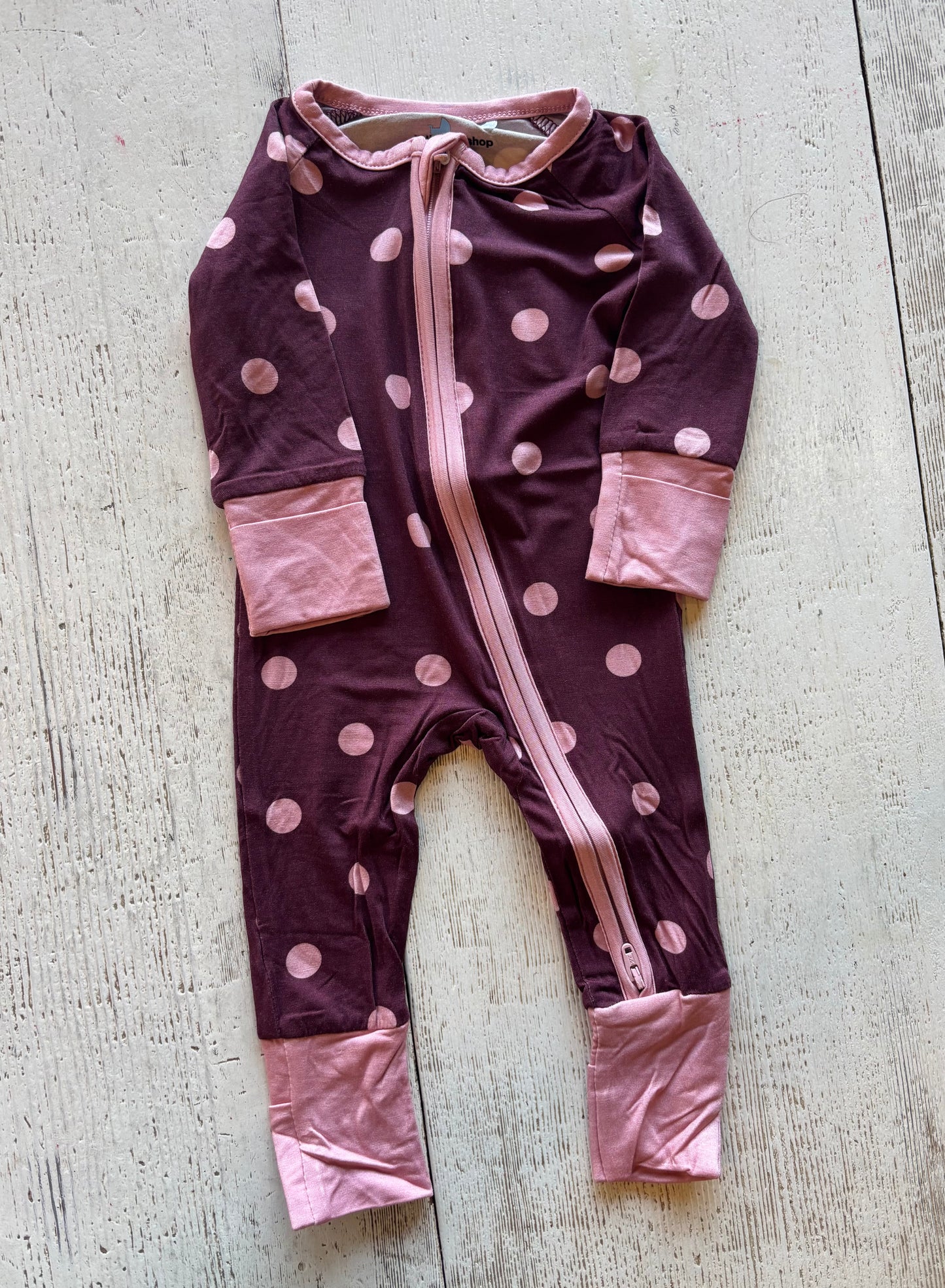 Dot Bamboo Sleeper