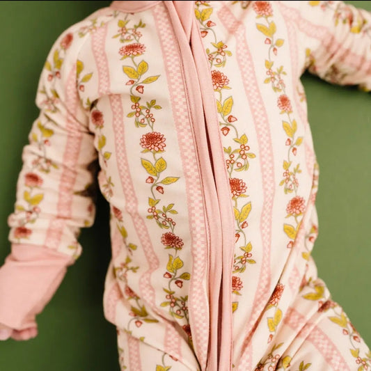 Vintage Floral Sleeper