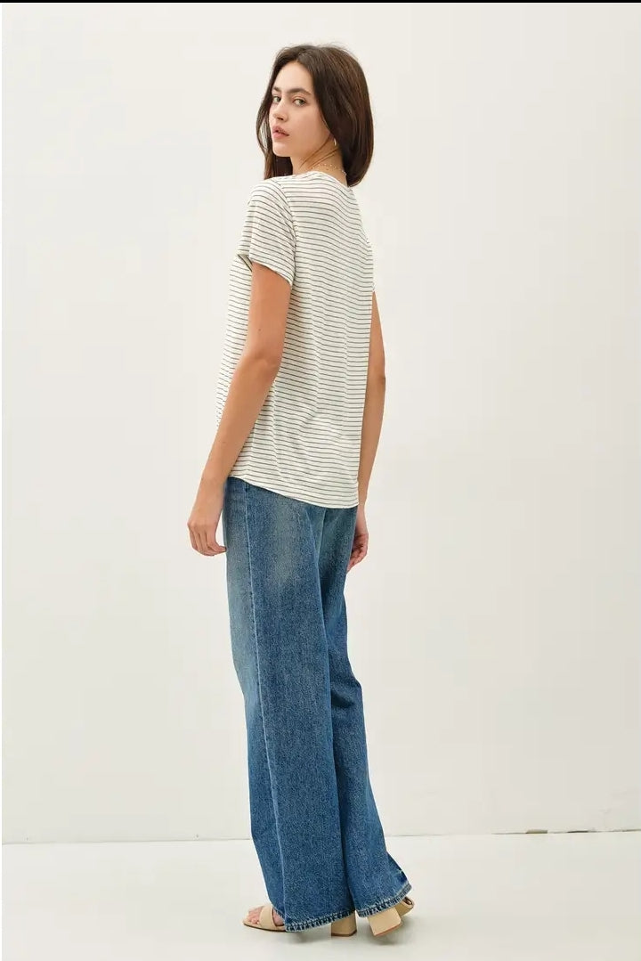 Linen Relaxed Tee