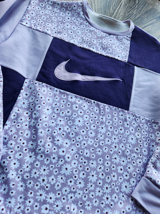Purple Daisy Upcycled Crew L/XL